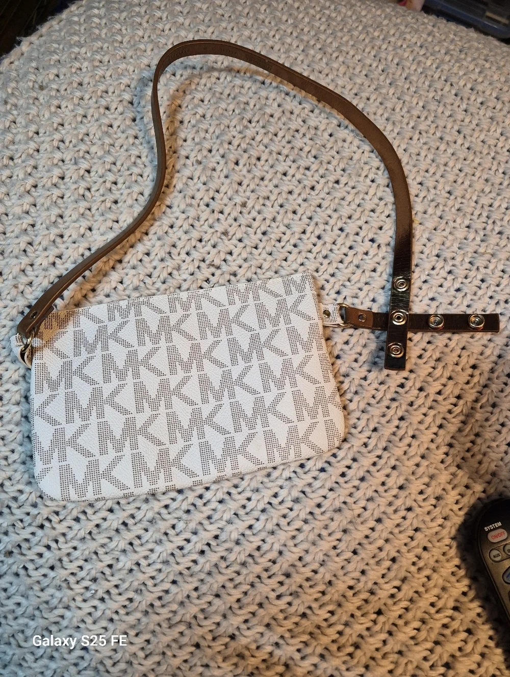 Michael Kors Signature Logo Pull Chain Belt Bag with Gold Hardware, 7.5×5, EUC